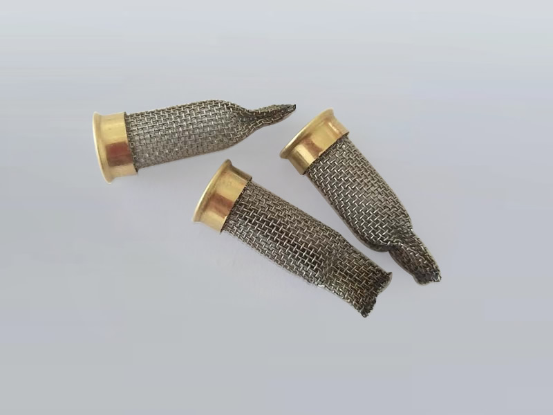 three pieces of ss304 metal mesh filter with brass rim at one end and another end clamped flat