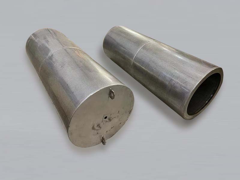 stainless steel pleated filter elements constructed by welding 2 segments together