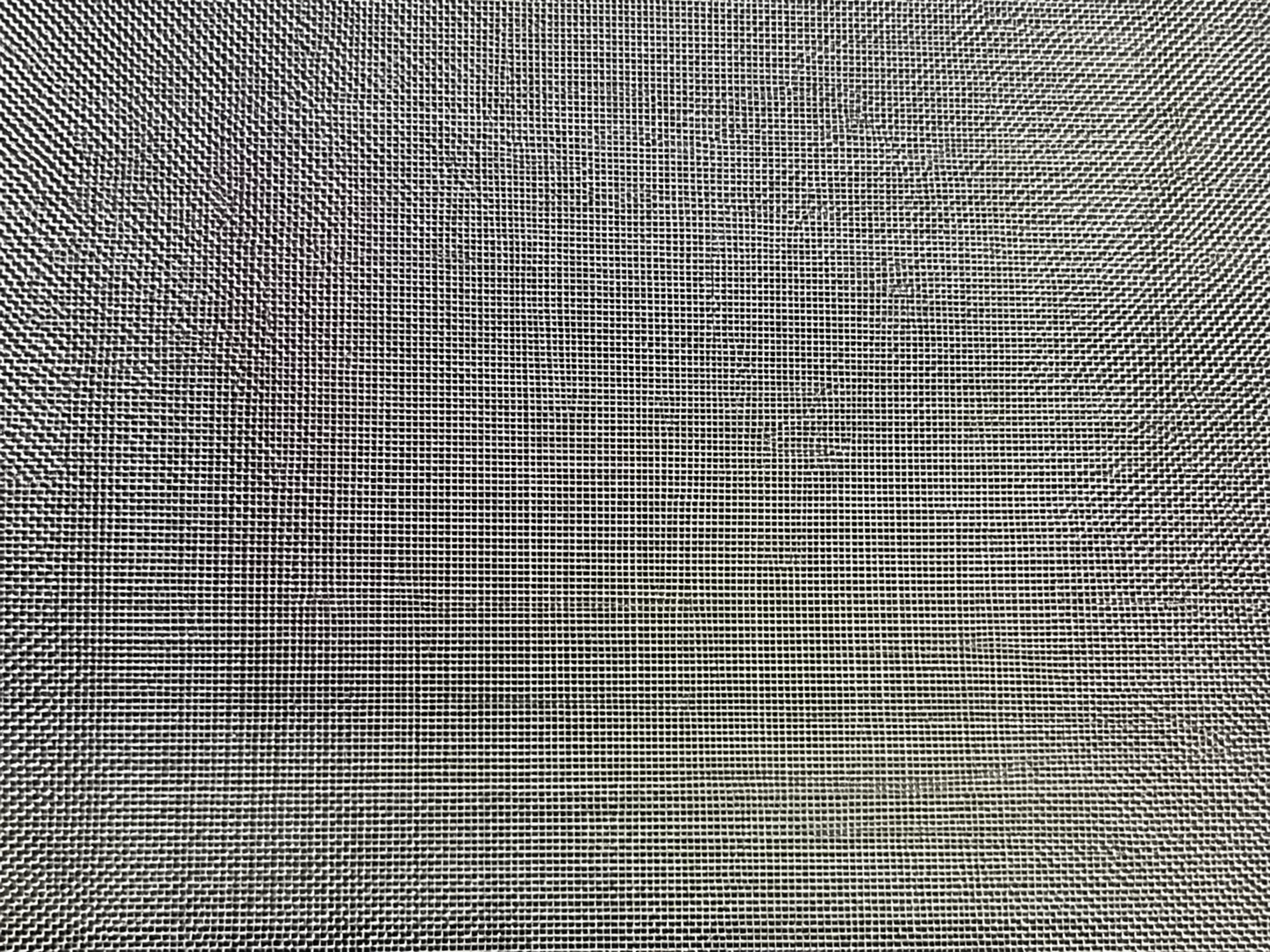 Nickel wire mesh during weaving